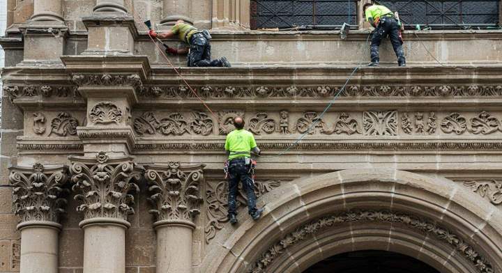 Restauration de bâtiments historiques en pierre 